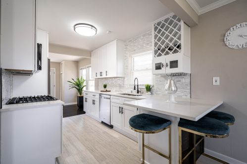 3304 Norwich Ave, Milwaukee WI  53235-4724 exterior