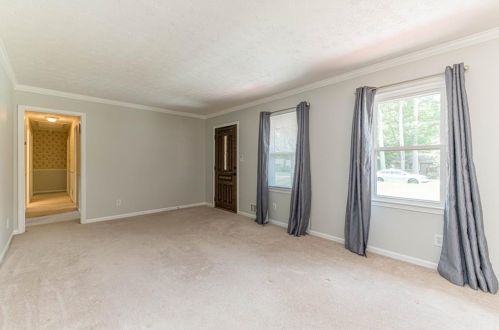 2304 Amber Wood Dr, Lithonia GA 30078-6131 exterior