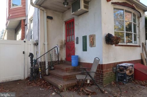 923 Fillmore St, Philadelphia PA 19124-2926 exterior