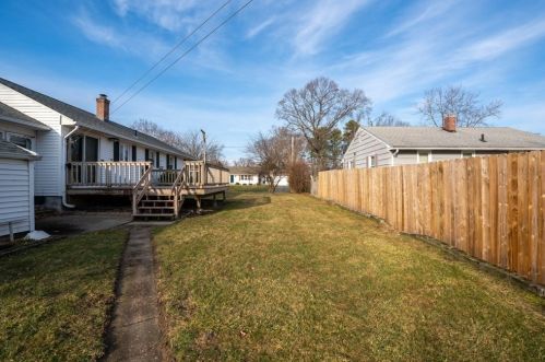 281 Hartwick St, Springfield MA 01108-3564 exterior