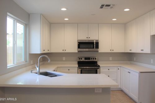 4341 111th Ln, Phoenix AZ  85037-8307 exterior