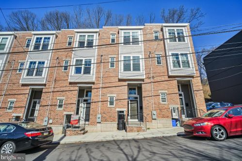 220 Fountain St, Philadelphia PA  19128-4508 exterior