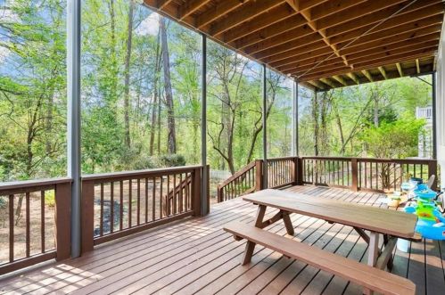 2122 Belvedere Dr, Atlanta GA  30318-1704 exterior