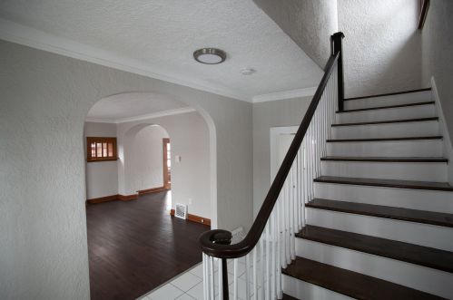 129 Raynor Ave, Joliet IL 60436-2029 exterior