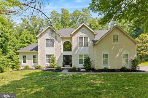 84 Old Mill Dr, Media, PA 19063-6316