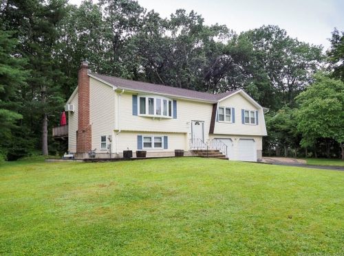 110 Brookview Rd, Windsor, CT 06095-2642