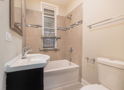 6842 Lowe Ave, Chicago IL  60621-2514 exterior