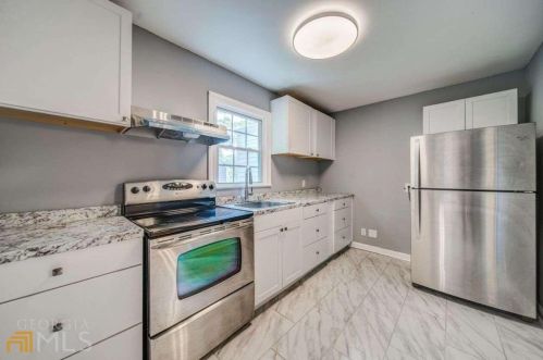 2935 Harlan Dr, Atlanta GA  30344-3705 exterior