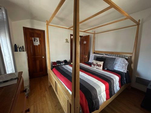 5123 Mason Ave, Chicago IL 60630-1916 exterior