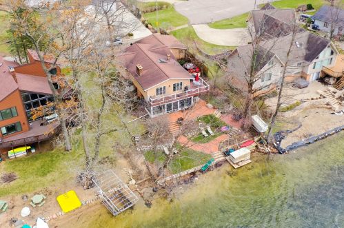 790 Eagle Lk Dr, Kalamazoo MI 49009-9612 exterior