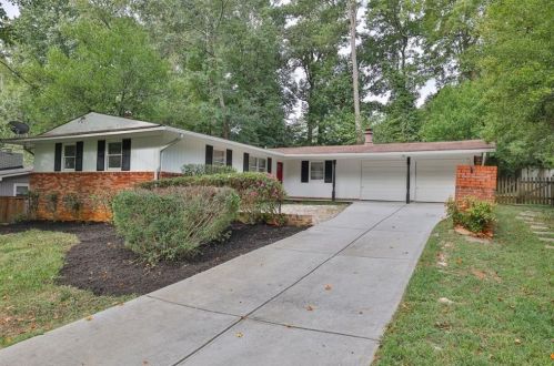 3666 Cold Spring Ln, Atlanta, GA 30341-2038