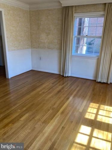 4032 40 Rd, Arlington VA 22207-4805 exterior