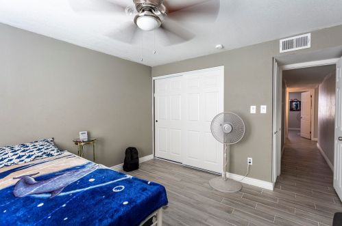 2225 61 Dr, Phoenix AZ 85033-4113 exterior