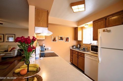 5966 Sun County Blvd, Tucson AZ 85712-2346 exterior