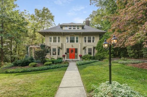 50 Curtis Pl, Maplewood, NJ 07040-2102