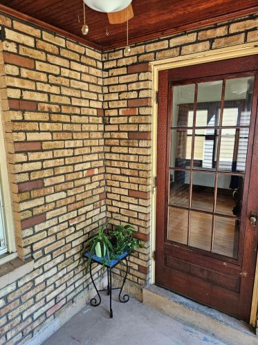 3026 15 St, Milwaukee WI 53215-3715 exterior