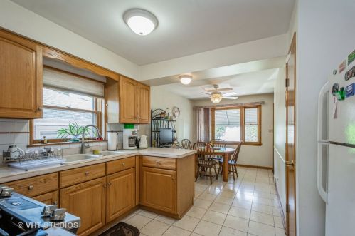 6104 Austin Ave, Chicago IL  60638-4320 exterior