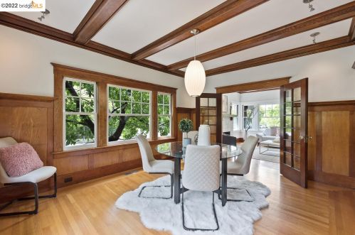 2747 Fulton St, Berkeley CA 94705-1031 exterior