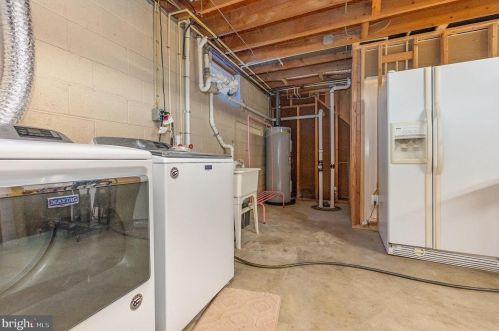 506 Smt Dr, Fallston MD 21047-2615 exterior