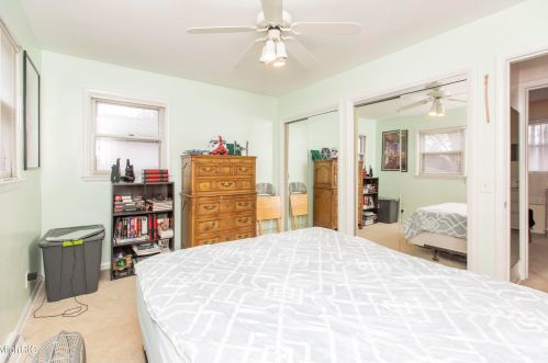 5231 Old Colony Rd, Kalamazoo MI 49008-3216 exterior