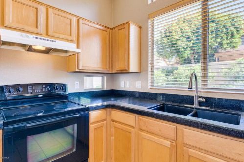 4062 Agave Rd, Phoenix AZ  85044-0608 exterior