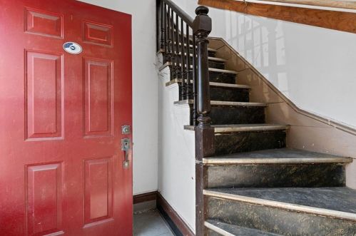 107 Penn St, Providence RI 02909-1326 exterior