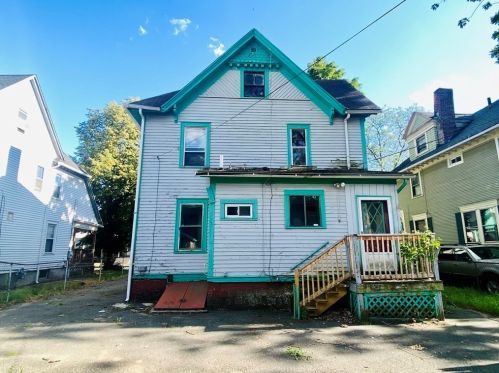 43 Dorchester St, Springfield, MA 01109-3434