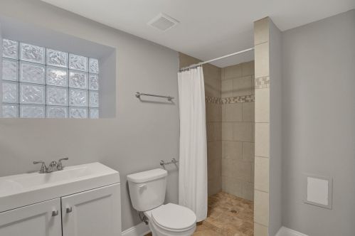 7949 Justine St, Chicago IL  60620-4334 exterior