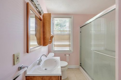 350 Mount Pleasant Ave, Providence RI 02908-5153 exterior