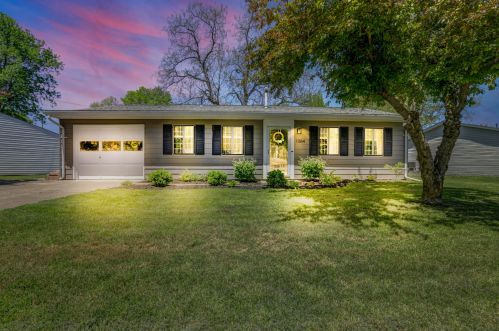 1064 Kelly Dr, Hebron OH 43025-9505 exterior