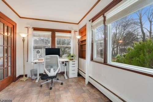 16 Fitzrandolph Rd, Town Center NJ  07052-3509 exterior