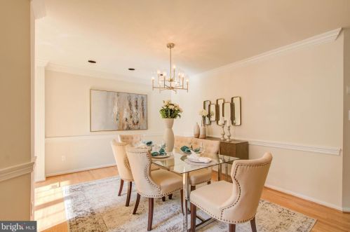 10924 Bloomingdale Dr, Rockville MD 20852-5535 exterior