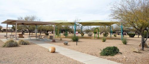 10070 Paseo San Rosendo, Tucson AZ 85747-5044 exterior