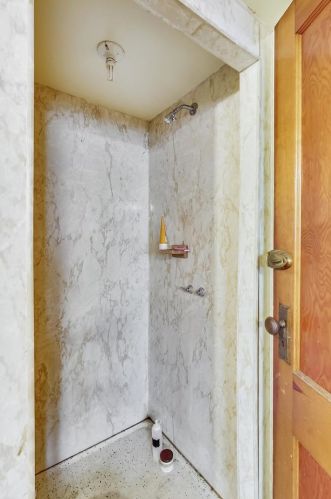 2501 Superior St, Chicago IL 60644-1326 exterior