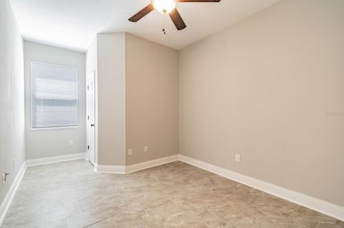 8814 Cypress Hammock Dr, Tampa FL  33614-8100 exterior