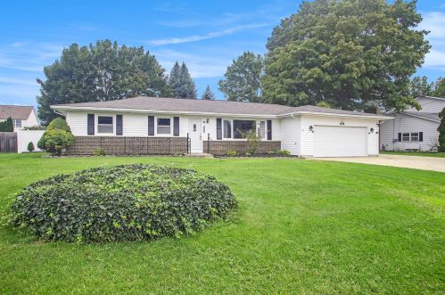 2700 Hemlock Ave, Kalamazoo, MI 49024-1158