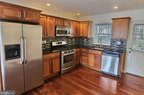 1028 Colorado St, Philadelphia PA  19146-1910 exterior