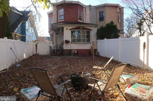 923 Fillmore St, Philadelphia PA 19124-2926 exterior