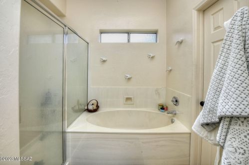 6580 Calle Sin Nombre, Tucson AZ  85718-2078 exterior