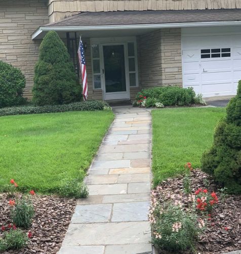 32 Loockerman Ave, Poughkeepsie, NY 12601-5028