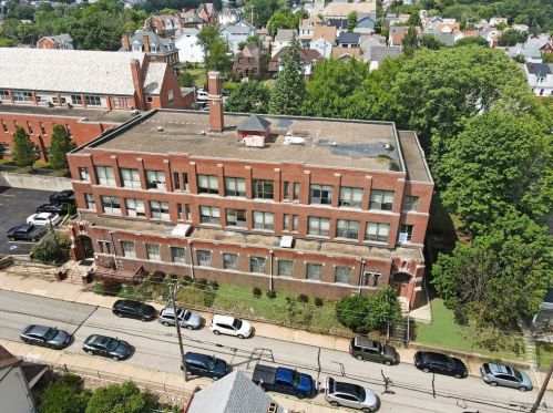 215 Lelia St, Pittsburgh, PA 15211-2302