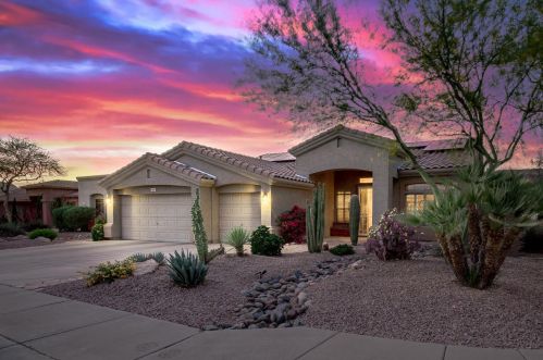 4040 El Cortez Trl, Phoenix AZ  85083-2443 exterior