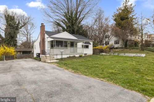 1014 Mulberry St, Chester, PA 19015-3044