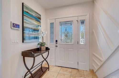 227 Waldo Ave, Fullerton CA  92833-2846 exterior