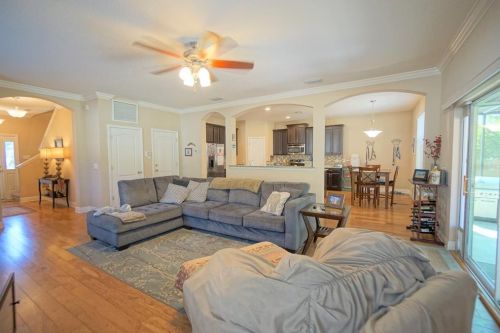 3611 Ohio Ave, Tampa FL  33611-4248 exterior