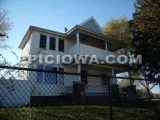 1425 1st Ave, Cedar Rapids IA  52402-5022 exterior