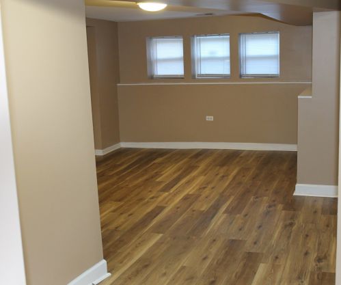 6642 Troy St, Chicago, IL 60629-2951