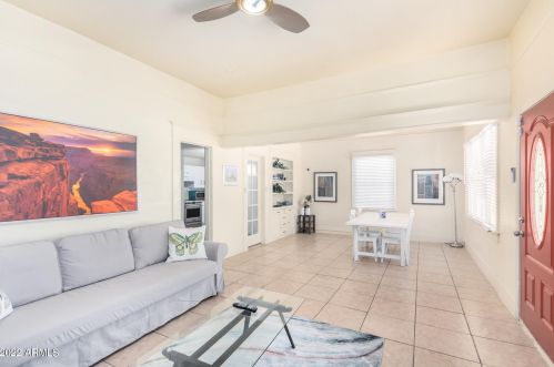 126 9th Ave, Phoenix AZ  85007-2728 exterior