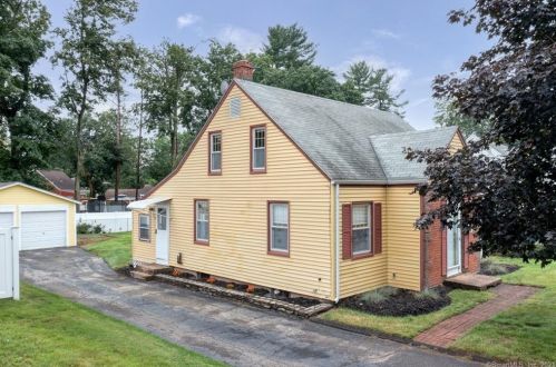 342 Woodbridge St, Manchester, CT 06042-3230