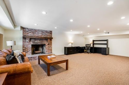 1129 Mason Wood Dr, Atlanta GA 30329-3803 exterior